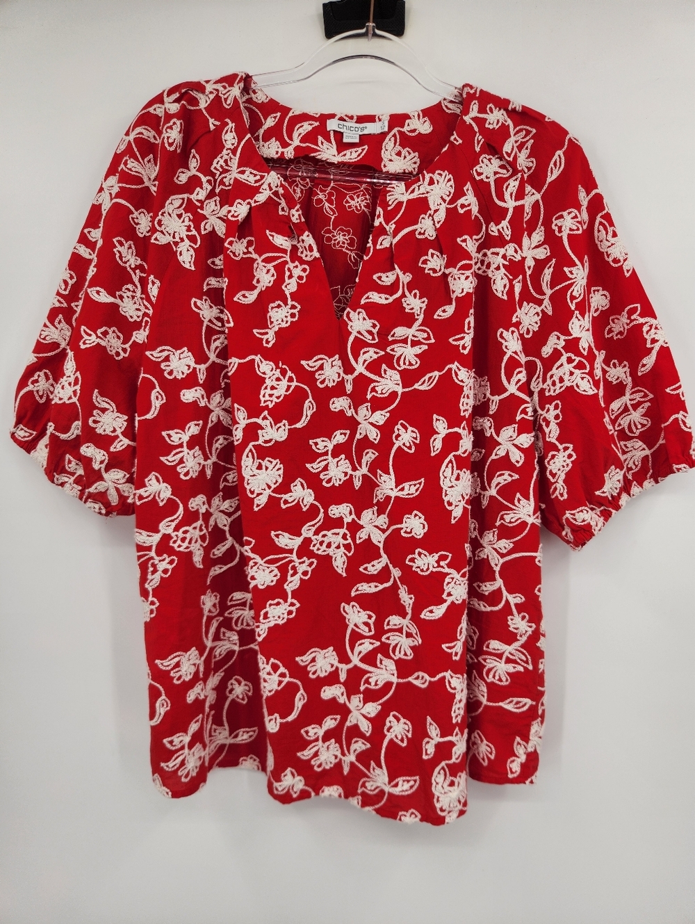 Chicos 3 Embroidered V Neck Popover Blouse Womens Size XL Red White Floral